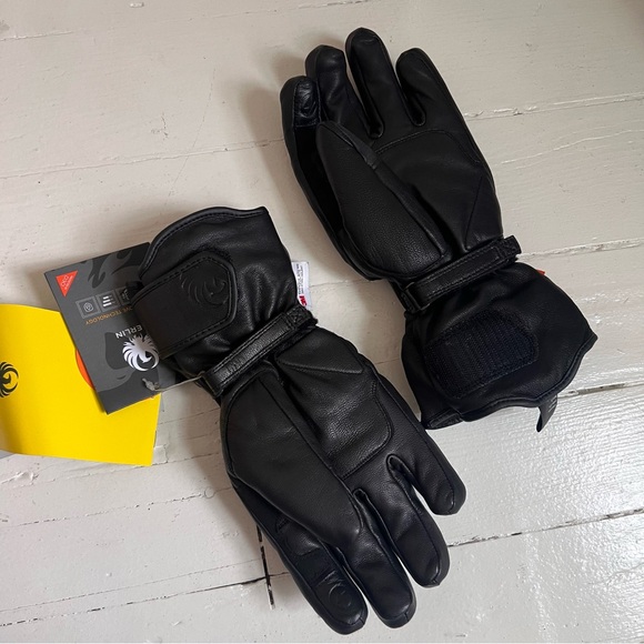 Merlin Minworth Heated Women’s Gloves - Large- Black - Brand New in Packaging - Picture 8 of 9